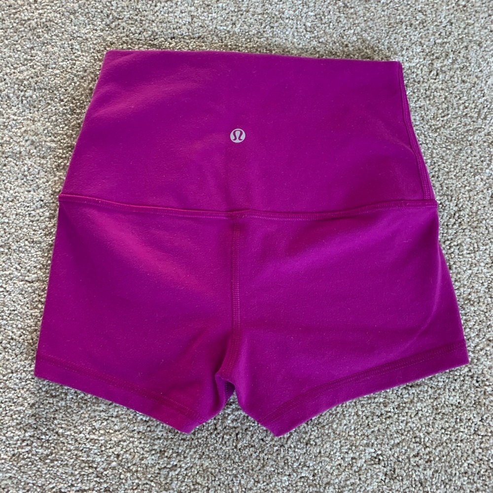 Lulu Lemon Boogie Short